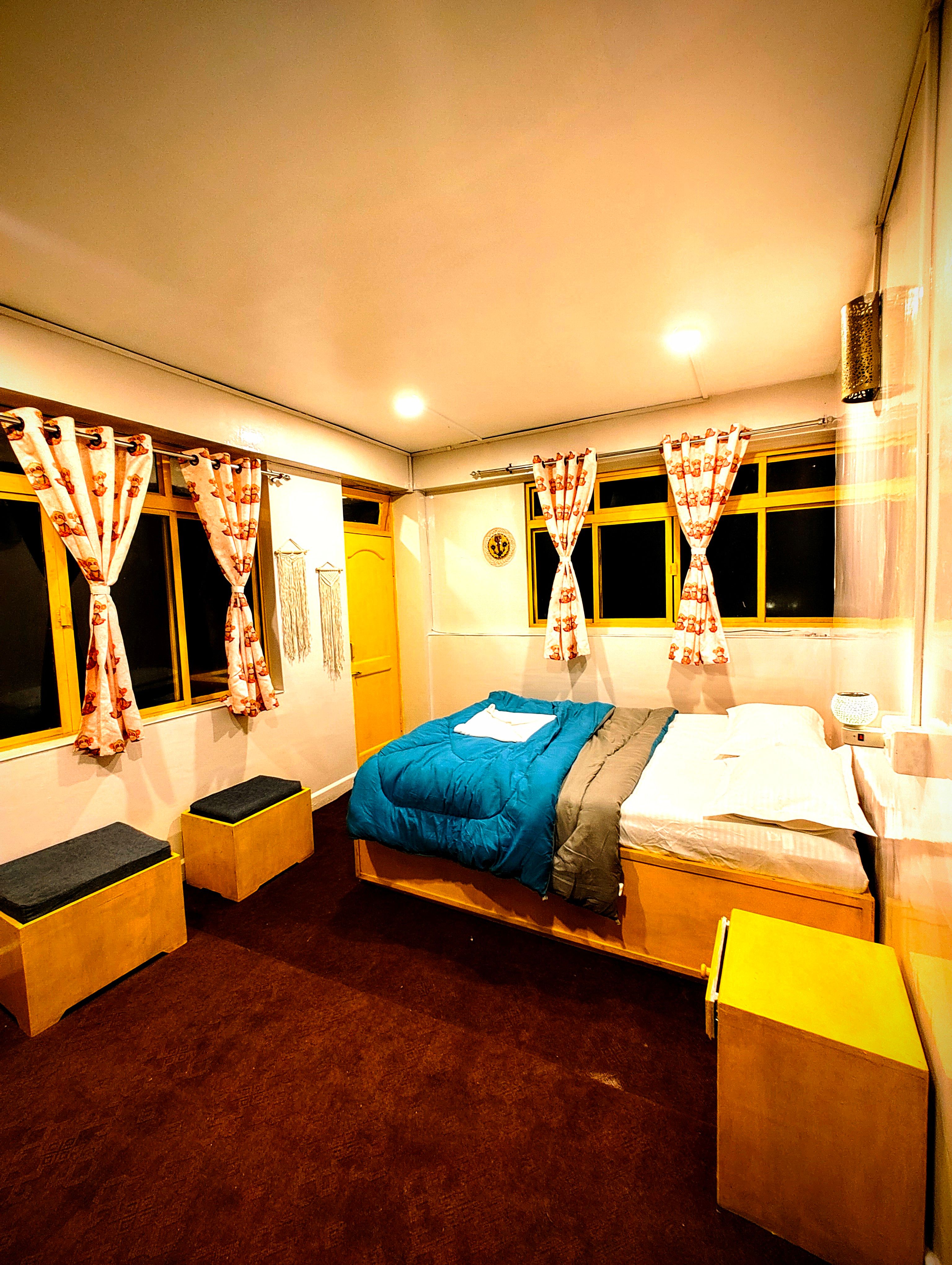 Hidden Monkey Homes · Batasia Loop